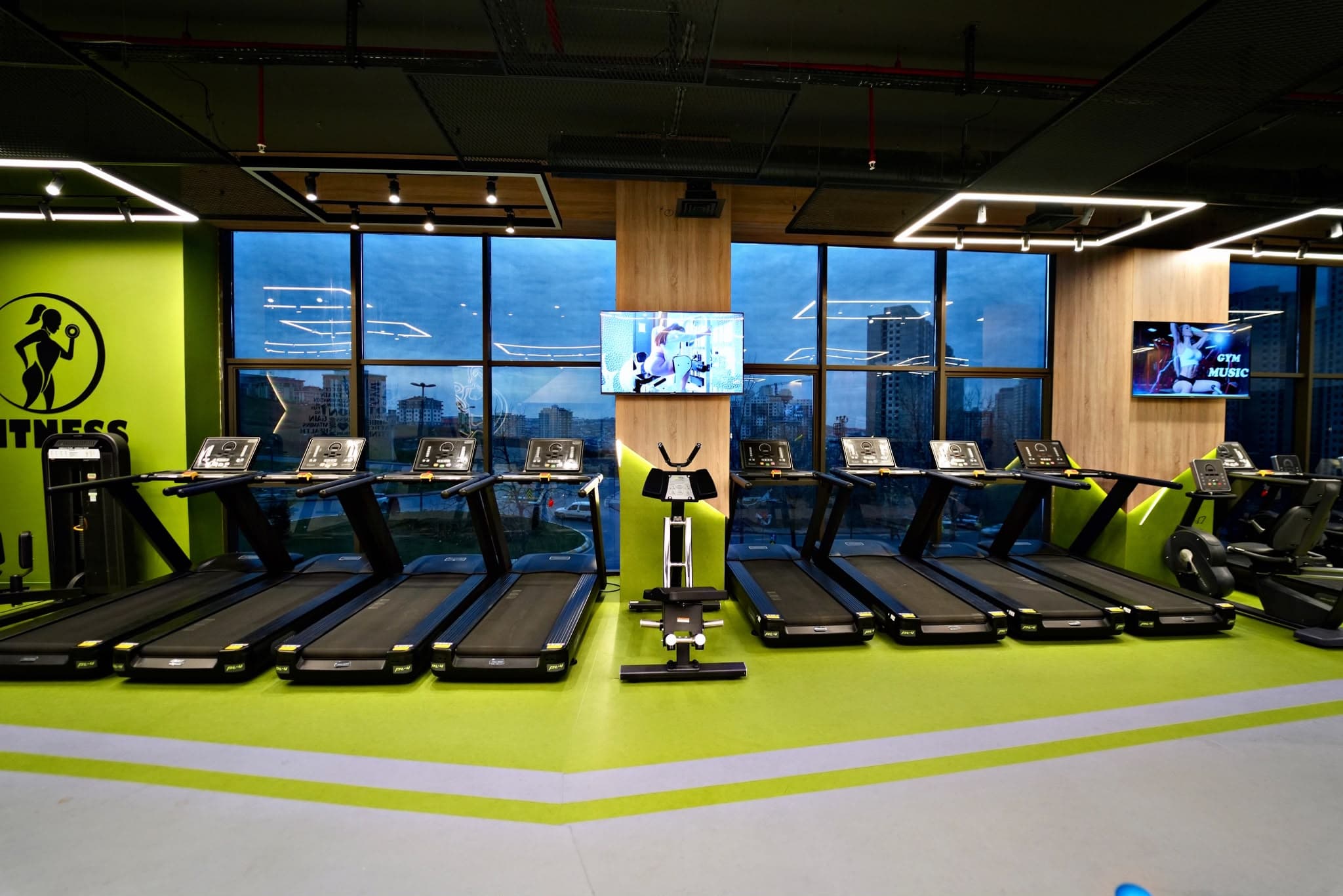 WonFitness kardiyo alanı